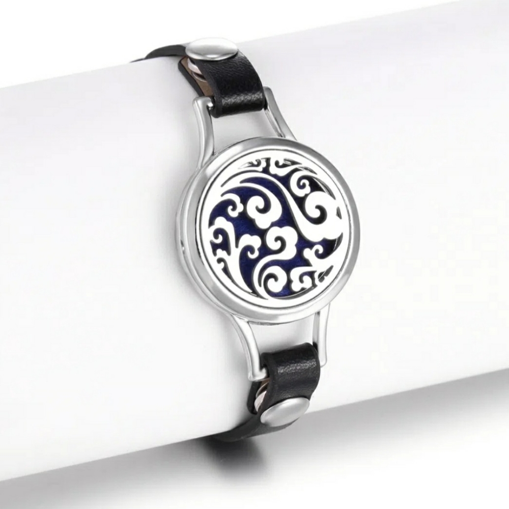 Aromatherapy Oil Diffuser Leather Silvertone Bracelet Essential Oil Diffuser